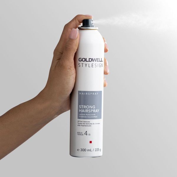 Спрей для укладання волосся сильної фіксації Goldwell Stylesign Strong Hairspray 300 мл 4021609520153 фото