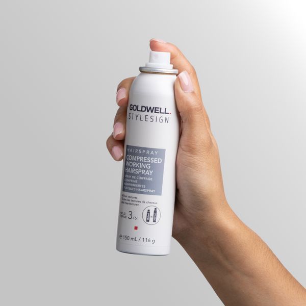 Спрей концентрований для укладання волосся середньої фіксації Goldwell Stylesign Compressed Working Hairspray 150 мл 4021609520115 фото